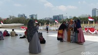 Yuk liburan ke Ruang Kemerdekaan di Monas. Kapan lagi bisa melihat langsung Naskah Proklamasi dan suara asli Presiden Sukarno yang menggetarkan jiwa. Merdeka! (Tasya/detikcom)