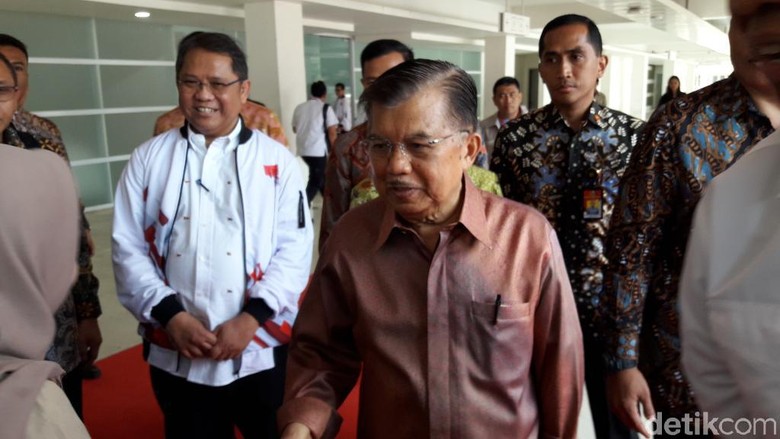 Hadiri Gerakan 1.000 Start-Up, JK Cerita Susahnya Berdagang Zaman Dulu Hadiri Gerakan 1.000 Start-Up, JK Cerita Susahnya Berdagang Zaman Dulu