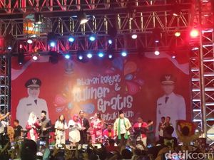 Melihat Keseruan Khofifah Joget Bareng Via Vallen di HUT RI