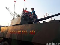 HUT RI ke-74, TNI Pamer Alutsista di Mal Pekanbaru