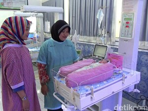 Bayi yang Ditemukan Terbuang di Surau Dirawat di RSUD Blambangan