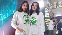 Pevita Pearce didapuk memerankan Sri Asih sementara Chelsea Islan sebagai Tira. (Desi/detikHOT)