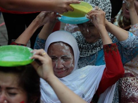 Lomba merias suami dalam rangka 17 agustus