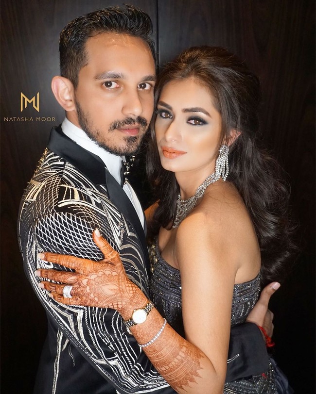 Inilah si cantik Sanjana, menantu Raam Punjabi yang tengah jadi sorotan. Lantaran, pernikaan putranya Amrit Punjabi dan Sanjana digelar super mewah selama empat hari empat malam di Bali.  Foto: dok. Instagram @natasha.moor