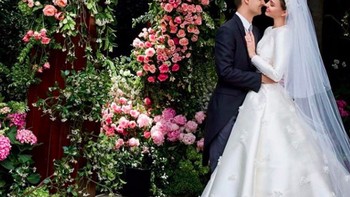 Ini saat mereka menikah di tahun 207. Evan tidak begitu aktif di Instagram, tapi Miranda sering sekali memamerkan kemesaraan mereka di akunnya yang diikuti oleh lebih dari 12,9 juta follower. Foto: Instagram Foto: Instagram
