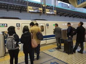 Potret Stasiun di Jepang yang Seperti Manggarai