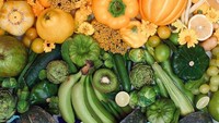 Food artist yang pernah harus difollow adalah dengan nama akun @Wrightkitchen. Di lama instagramnya ia kerap membagikan potret buah, sayur dan makanan lainnya yang ditata rapi dengan warna gradasi yang senada. Foto: Istimewa