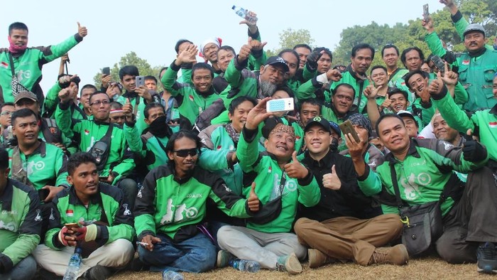 Ilustrasi driver Gojek (Akfa Nasrulhak/detikcom) Ilustrasi driver Gojek (Akfa Nasrulhak/detikcom)