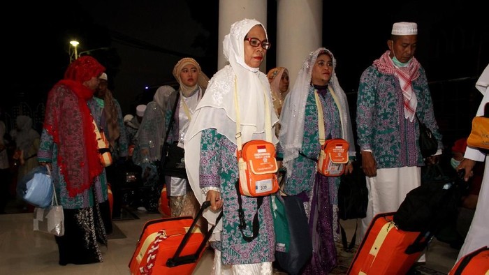 Gelombang pemulangan jemaah haji Indonesia terus berjalan. Hingga kini ada 12.747 jemaah yang sudah dipulangkan dari Tanah Suci ke berbagai daerah di Indonesia.
