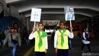 Pantauan detikcom, di Jalan Kendal, Dukuh Atas, Jakarta Pusat, Senin (19/8/2019), kampanye oleh BPTJ ini sudah dimulai sejak pukul 07.30 Wib. Kampanye yang diusung oleh BPTJ ini dilakukan oleh para taruna dan taruni Sekolah Tinggi Tranportasi Darat (STTD).