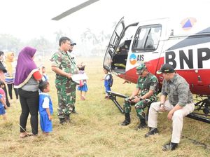 Tinjau Karhutla, Heli Bupati Musi Banyuasin Mendarat Darurat di Jambi