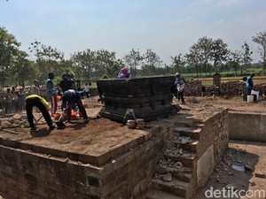 Bangunan di Petilasan Tribhuwana Tunggadewi Diekskavasi