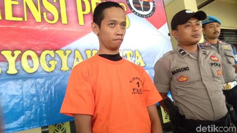 Mahasiswa PTN Yogya Penyebar Video Porno Pernah Bikin Heboh Saat Pilpres Mahasiswa PTN Yogya Penyebar Video Porno Pernah Bikin Heboh Saat Pilpres