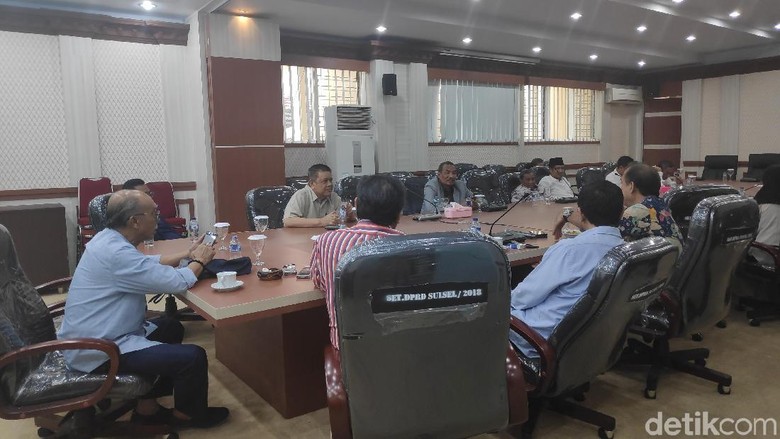 Pansus DPRD Sulsel: Tak Ada Pemakzulan, tapi Minta MA Nilai Pelanggaran Nurdin Pansus DPRD Sulsel: Tak Ada Pemakzulan, tapi Minta MA Nilai Pelanggaran Nurdin
