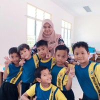 Kalau aku bilang okay semua kemasi barang sudah mau pulang. Dia balas nggak mau lah balik rumah, maunya balik ke hati cikgu, cerita Zulaikha Foto: Instagram @zulayqhakifle