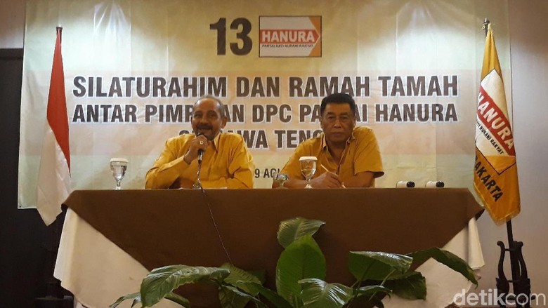 Tuding OSO Gagal, 13 DPC Hanura di Jateng Desak Munas Dipercepat Tuding OSO Gagal, 13 DPC Hanura di Jateng Desak Munas Dipercepat