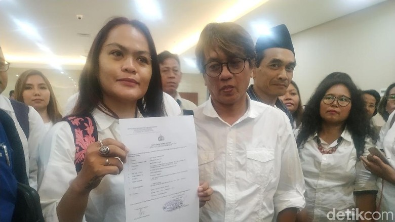 Imbas Video soal Salib, Ustaz Somad Juga Dipolisikan PRM Imbas Video soal Salib, Ustaz Somad Juga Dipolisikan PRM
