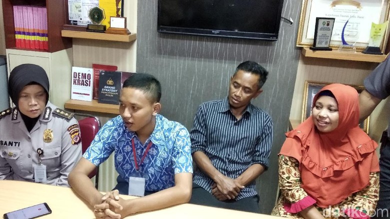 Siswa SMK Cianjur Penolong Aiptu Erwin Bercita-cita Jadi Polisi Siswa SMK Cianjur Penolong Aiptu Erwin Bercita-cita Jadi Polisi