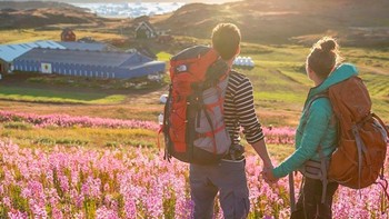 Greenland memang teritori milik Denmark, tapi bisa dibilang mereka punya pemerintahan otonom sendiri. Denmark memberi subsidi sehingga seluruh warga mendapatkan fasilitas kesehatan, pendidikan dan pensiun secara cuma-cuma. Foto: Instagram