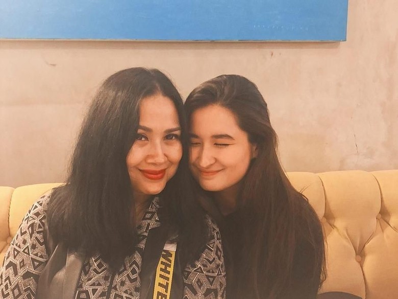 Titi DJ dan Stephanie Poetri Foto: Instagram @stephaniepoetri Titi DJ dan Stephanie Poetri Foto: Instagram @stephaniepoetri