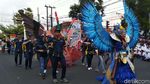Serunya Pawai Alegoris di Kota Banjar