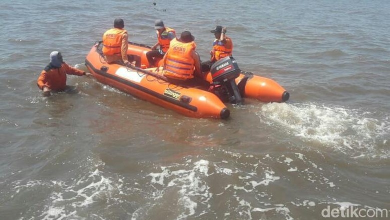 Pamit Pindahkan Perahu, Seorang Nelayan Situbondo Hilang di Laut Pamit Pindahkan Perahu, Seorang Nelayan Situbondo Hilang di Laut