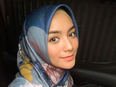 10 Selebriti yang Putuskan Berhijab di 2019, Mantap Hijrah