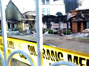 Polisi Buru Pelaku dan Provokator Pembakar Gedung MRP Manokwari