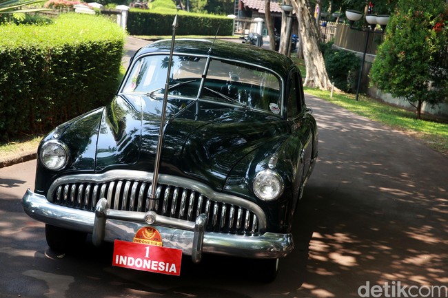 Mobil Dinas Bung Karno yang Bersejarah