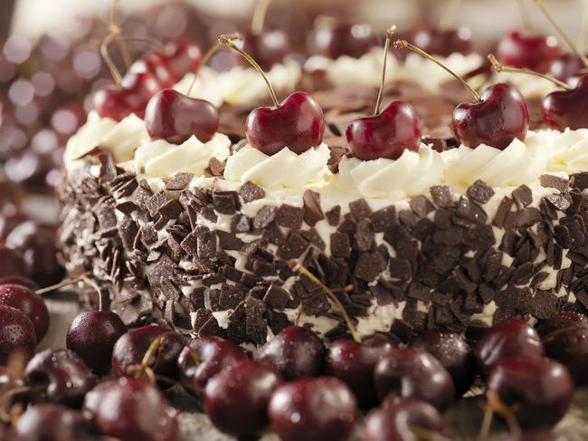 Resep Black Forest Cake Ternyata Sudah Dibuat Sejak 1915.