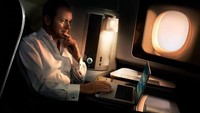 Rute JFK-LHR dari British Airways menghasilkan lebih dari USD 1,15 miliar atau setara Rp 16,4 triliunan antara April 2018 dan 2019. Maskapai itu menangkap bagian terbesar dari pelanggan premium di rute ini (British Airways/CNN)