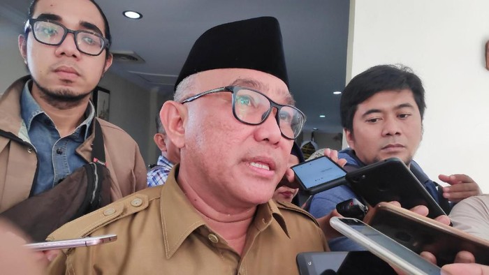 Wali Kota Depok KH M Idris Abdul Somad