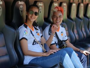 Aksi Baim Wong dan Paula di Kandang Valencia
