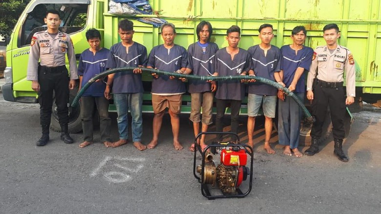Pencuri Minyak Mentah di Sumsel Ditangkap Pencuri Minyak Mentah di Sumsel Ditangkap