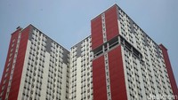 Meski belum jelas kapan para PNS akan menempati rusun tersebut, namun sejumlah fasilitas pendukung yang mumpuni telah menanti di kawasan seluas 10 hektar itu. Lokasinya yang berada di pusat kota juga tentu menjadi keunggulan tersendiri bagi PNS yang berhasil menempatinya nanti.