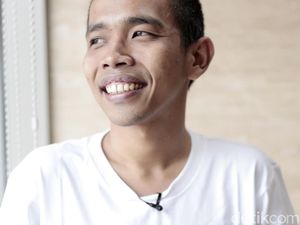 Anak Kedua Sakit, Dede Sunandar Beri Pengertian ke Anak Sulung