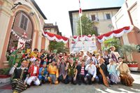 Berpakaian Adat, Cara WNI di Italia Peringati Kemerdekaan Indonesia