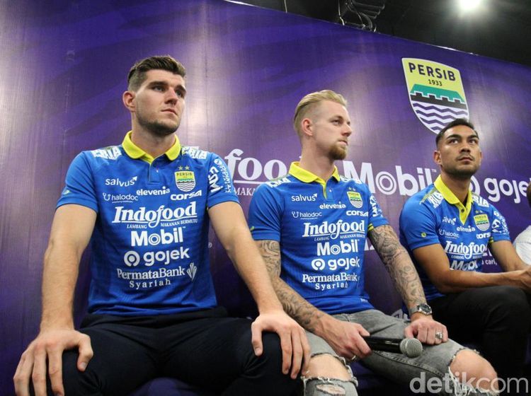 Ini Dia Tiga Pemain Asing Terbaru Rekrutan Persib