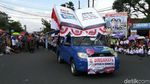 Serunya Pawai Alegoris di Kota Banjar
