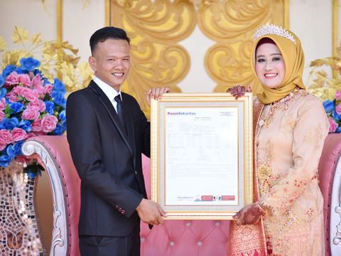 Tren Katakan Cinta dengan Saham