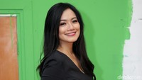 Titi ditemui di sela-sela syuting sinetron Janji Suci. Pool/Noel/detikFoto.