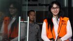 Bupati Nonaktif Talaud Umbar Senyum Usai Diperiksa KPK