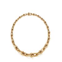 Cari Aksesori? Ini Pilihan Kalung Rantai Emas yang Stylish dan Timeless