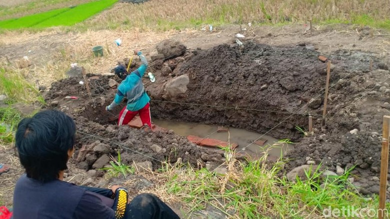 Anggaran Cekak, Ekskavasi Dua Situs Sejarah di Pasuruan Terhambat Anggaran Cekak, Ekskavasi Dua Situs Sejarah di Pasuruan Terhambat