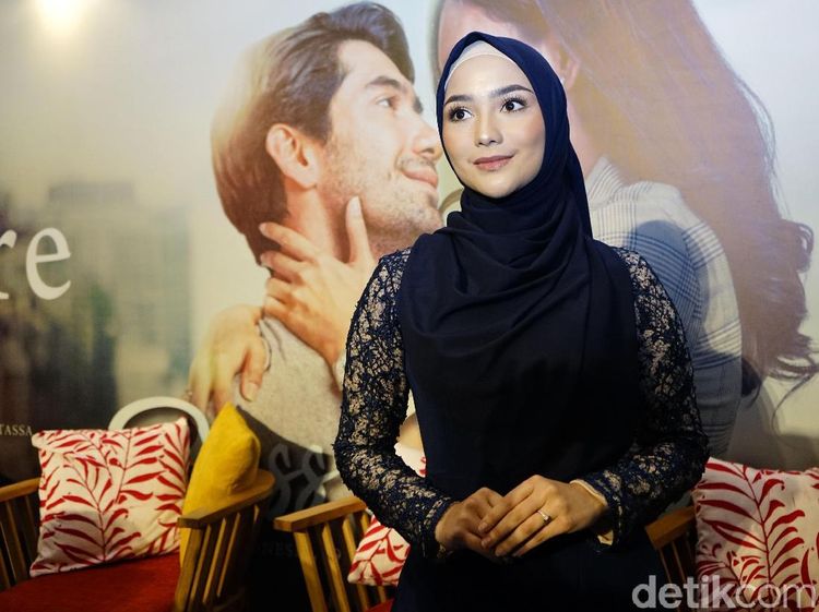 Dear Citra Kirana, Rezky Aditya Bilang Rindu Nih!