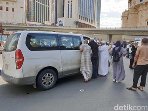 Naik Taksi di Makkah, Bisa Sharing & Jangan Lupa Nawar!