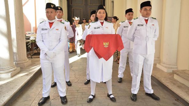 Berpakaian Adat, Cara WNI di Italia Peringati Kemerdekaan Indonesia