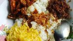 Ayo, Sarapan Nasi Langgi, Nasi Campur Paling Enak di Jawa!