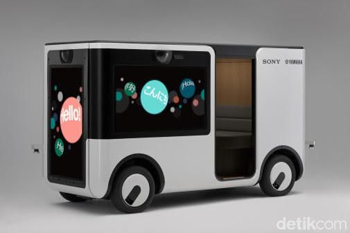 Yamaha bekerja sama dengan Sony membuat mobil otonom yang bisa melaju sendiri. Mobil diberi kode SC-1 yang menggabungkan teknologi otonom milik Yamaha dan Sony.