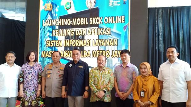 Peluncuran dihadiri Menpan-RB Syafruddin.